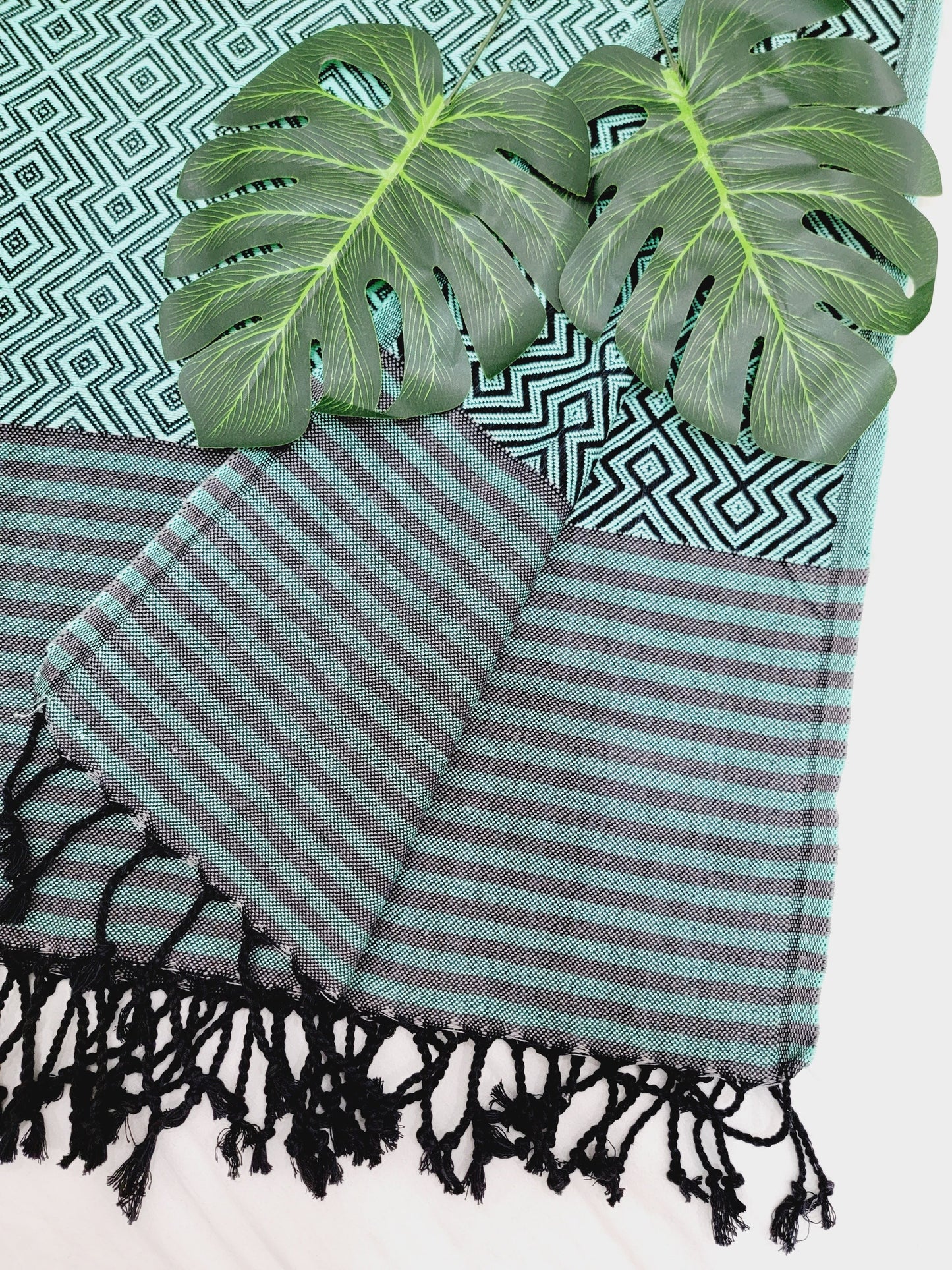 Beach/Bath Sand Free Towels-Easy Carry Quick Dry Thin Towel - Black/Green
