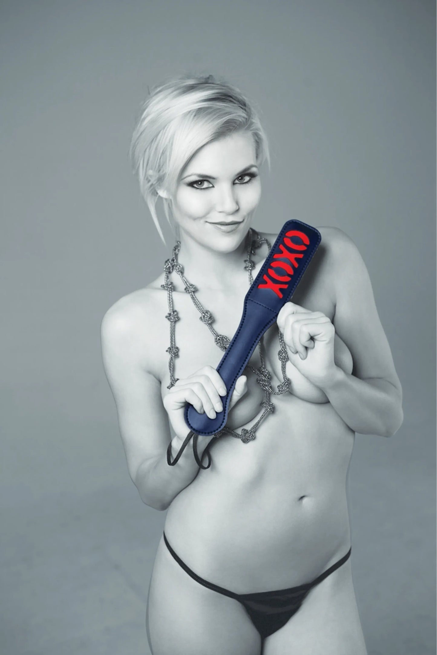 SEX & MISCHIEF XOXO PADDLE BLACK