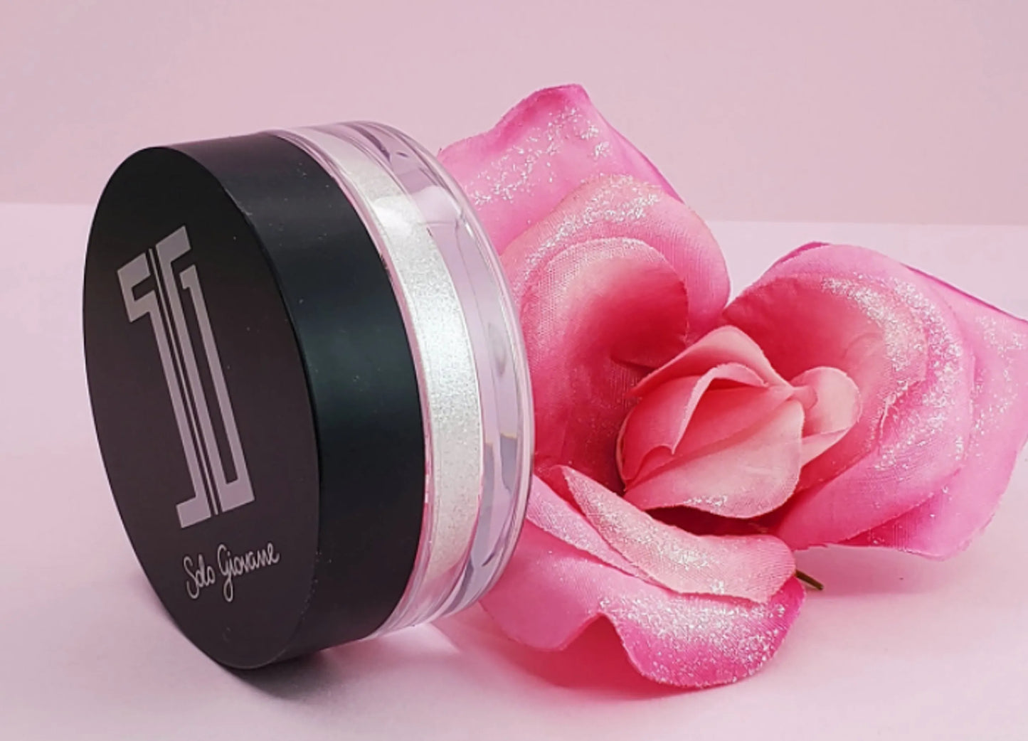 Shine Bright Highlighting Powder