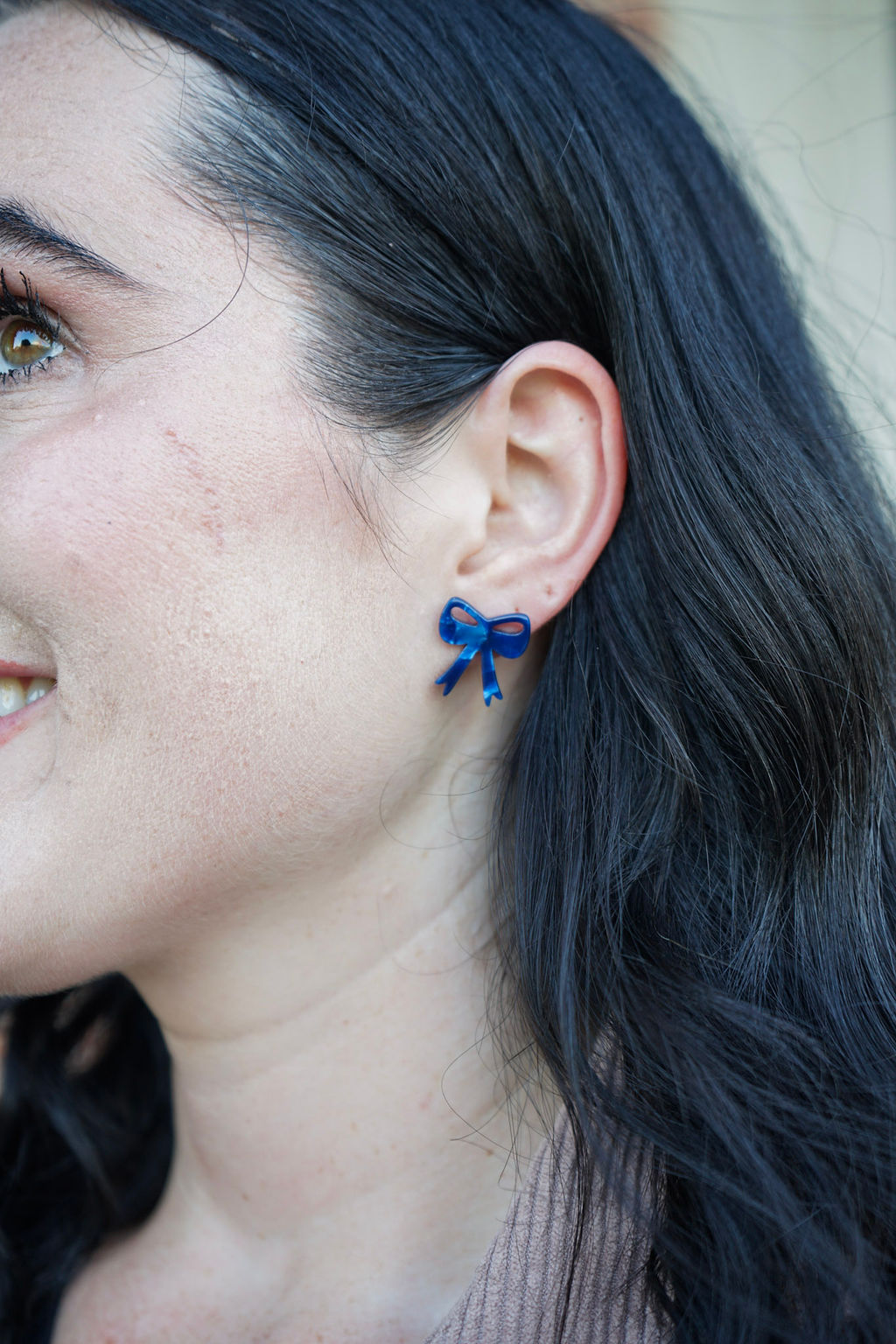 Bow Studs - Navy