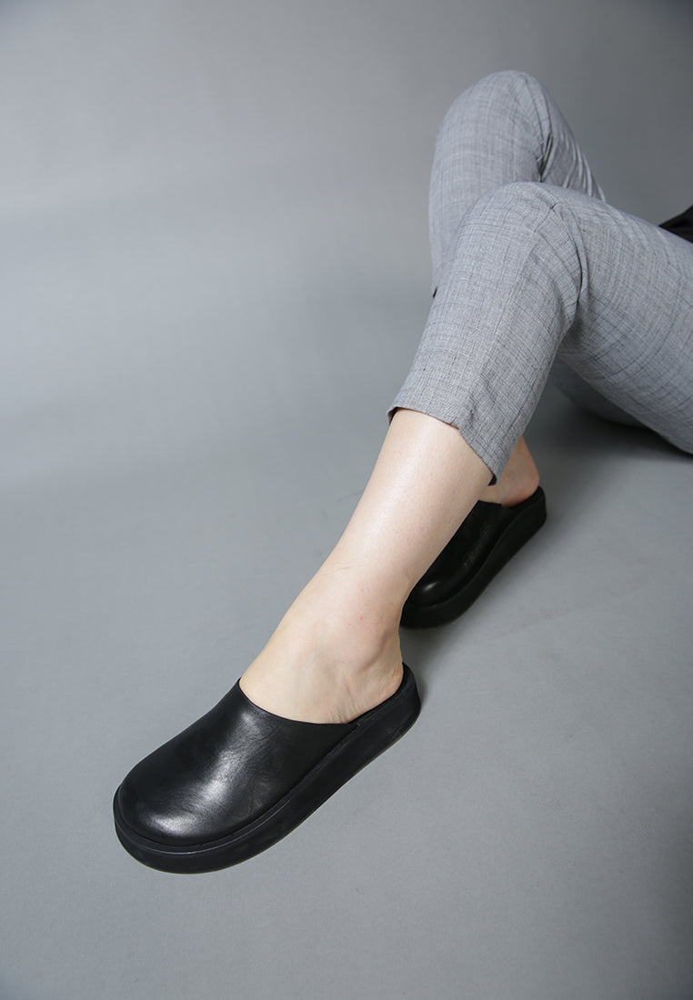 Givens Flatform Slip-On