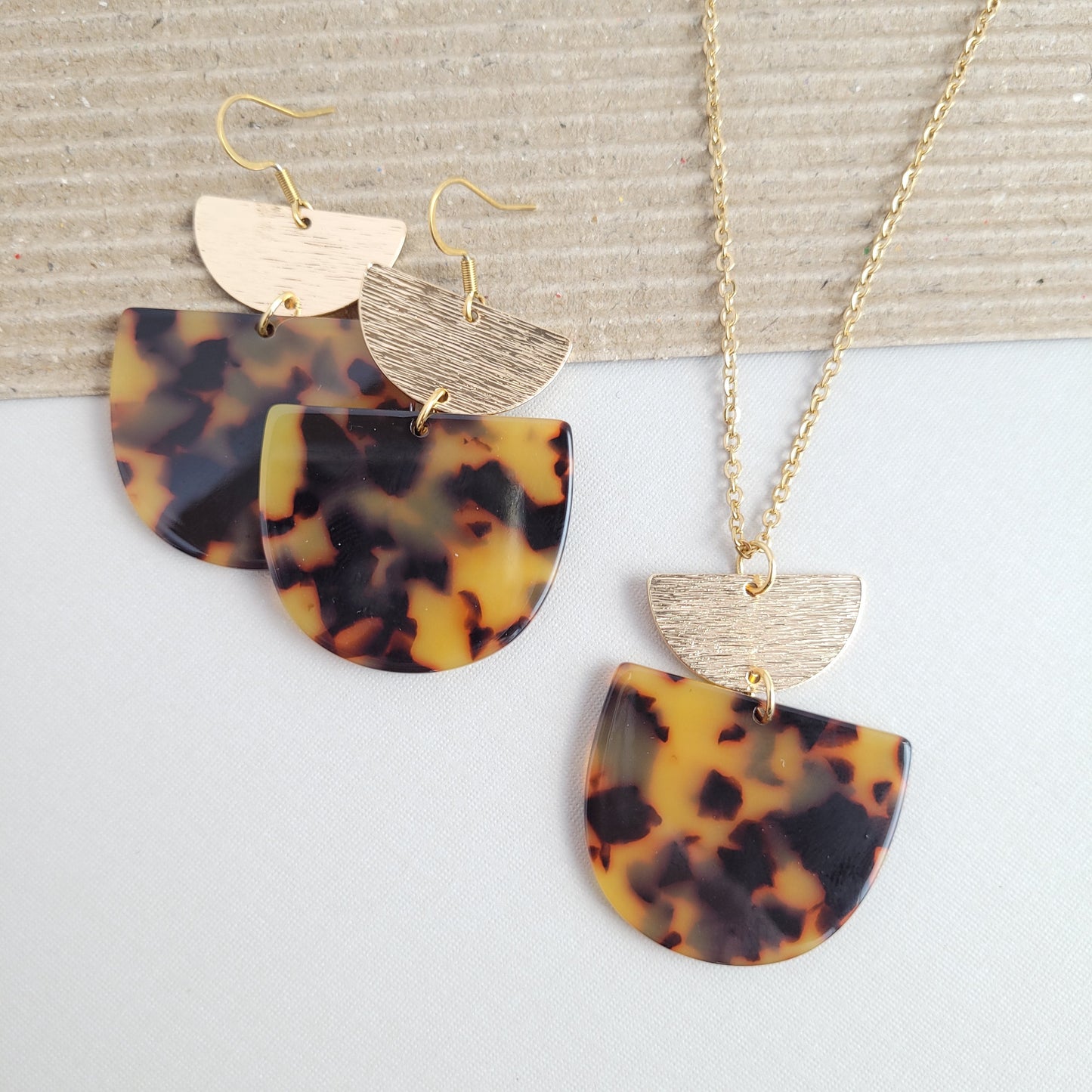 Harper Earrings - Tortoise