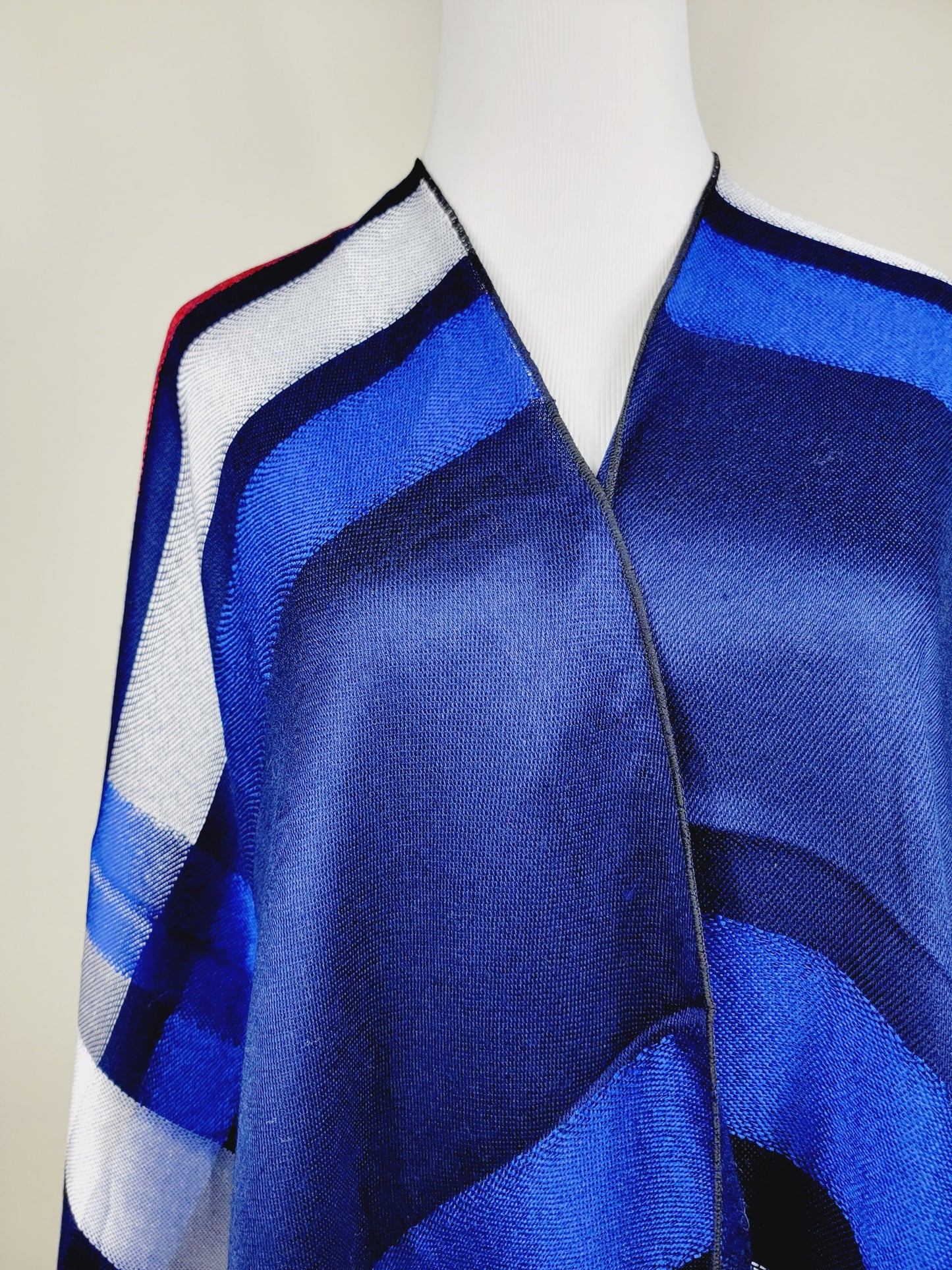 Poncho Shawl, Extra soft - Reversible