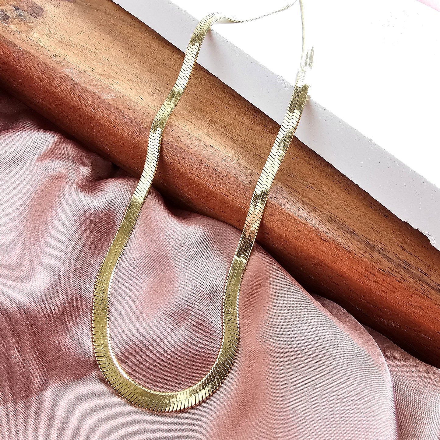 Luxe Gold Herringbone Chain - 20"