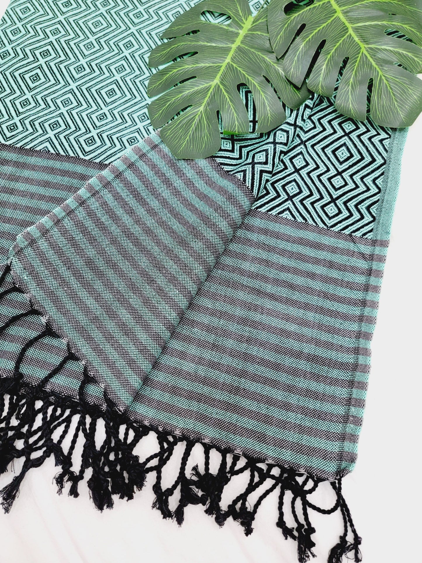 Beach/Bath Sand Free Towels-Easy Carry Quick Dry Thin Towel - Black/Green