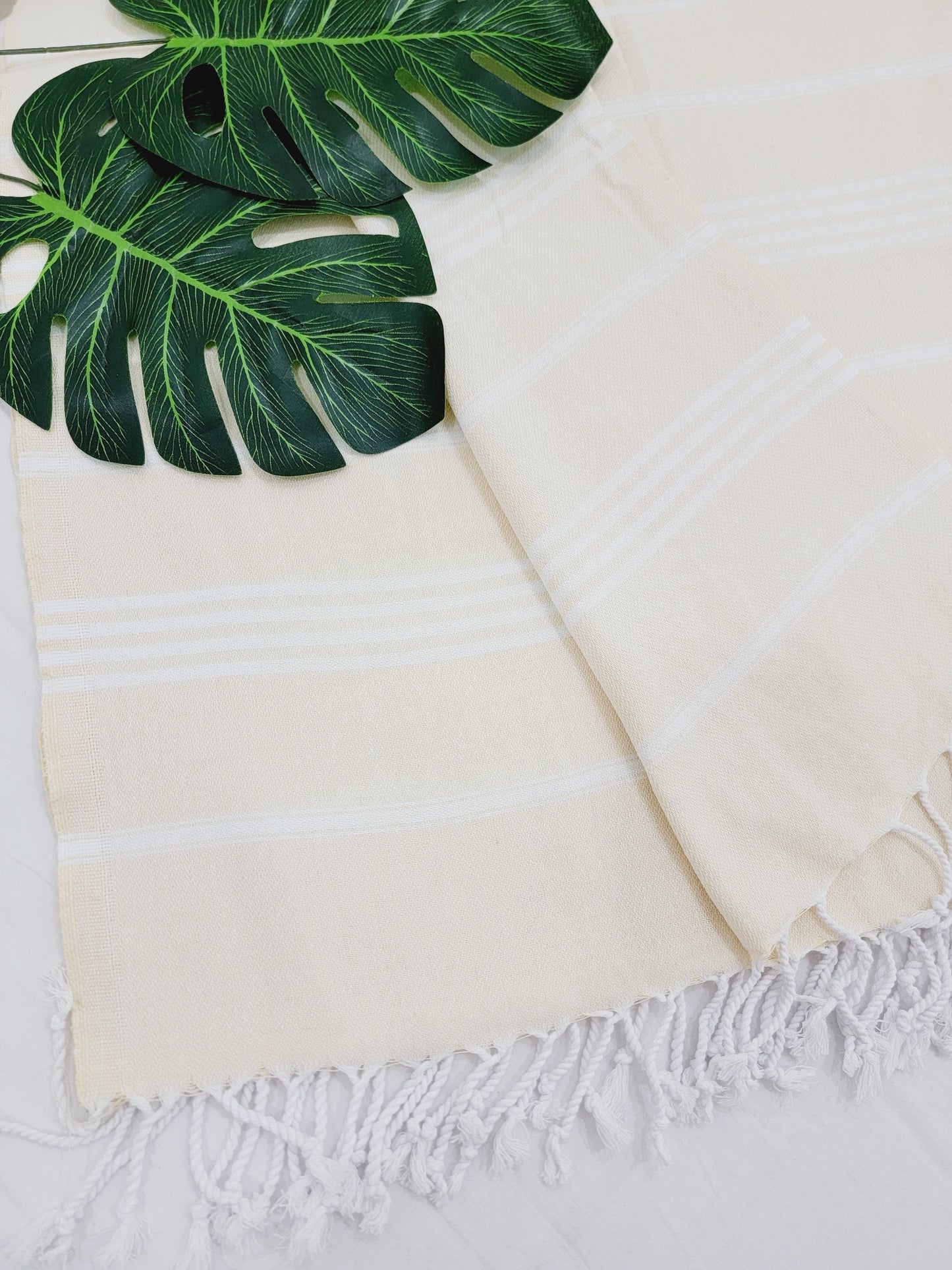 Easy carry Quick Dry Towel 70x40 - Yellow