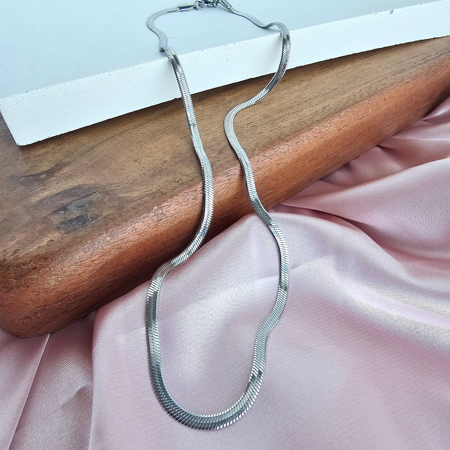 Luxe Silver Delicate Herringbone Chain - 18"