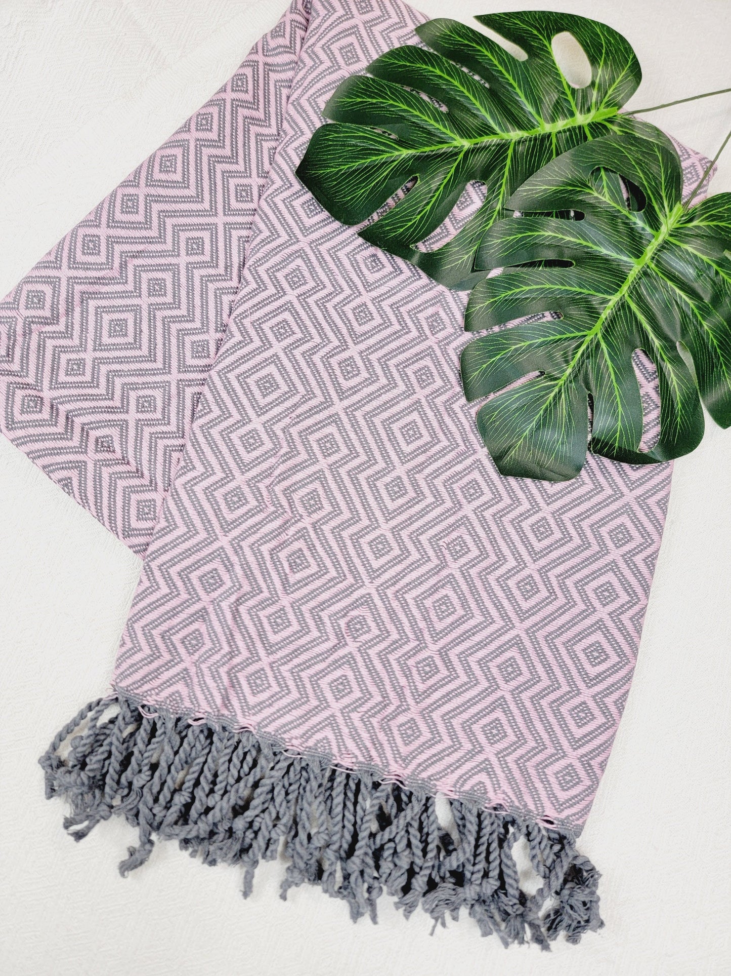 Beach/Bath Sand Free Towels-Easy Carry Quick Dry Thin Towel - Pink