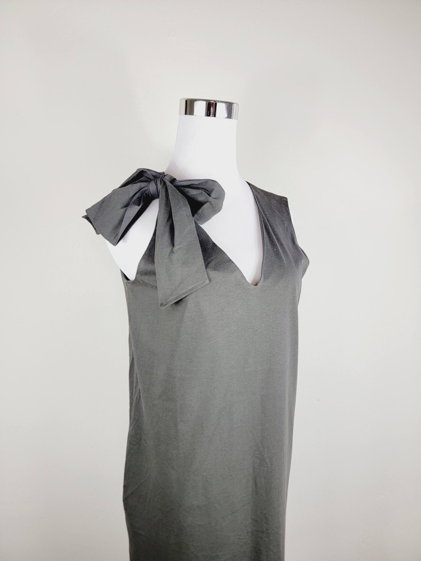 Jersey dress v neck tie shoulder with pockets Premium Quality