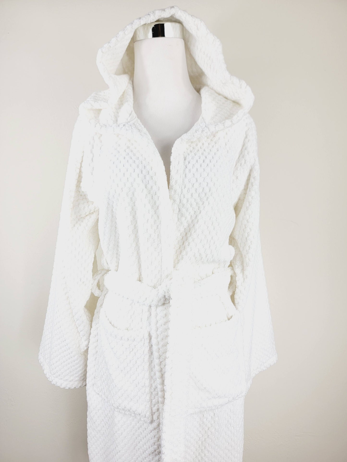 Unisex Robe, Beach Robe, Spa Robe with pockets , White Pom Pom Robe