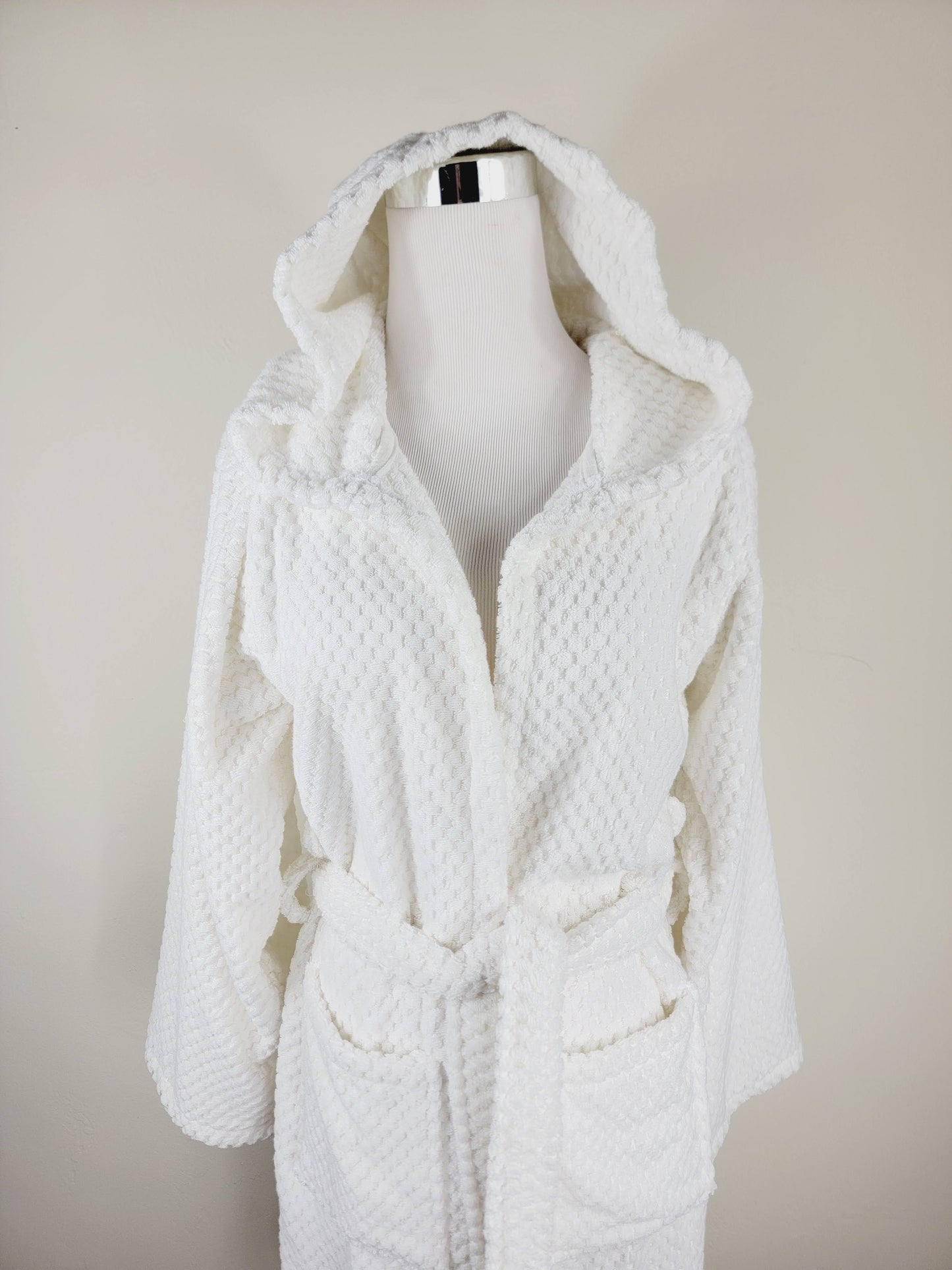 Unisex Robe, Beach Robe, Spa Robe with pockets , White Pom Pom Robe