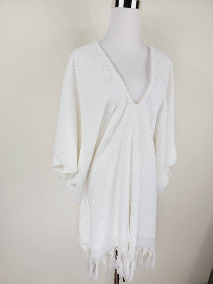 One Size Everyday Cover Up Towel – Beach Perfect , Pom Pom White