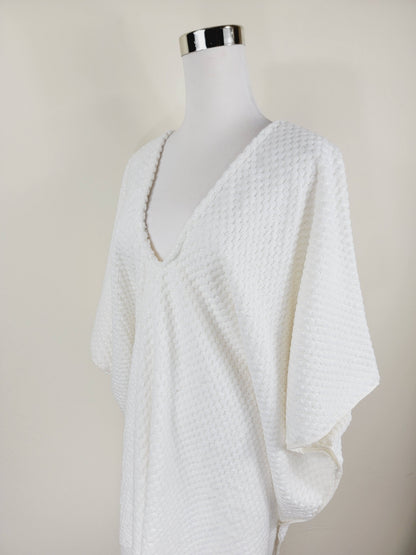 One Size Everyday Cover Up Towel – Beach Perfect , Pom Pom White