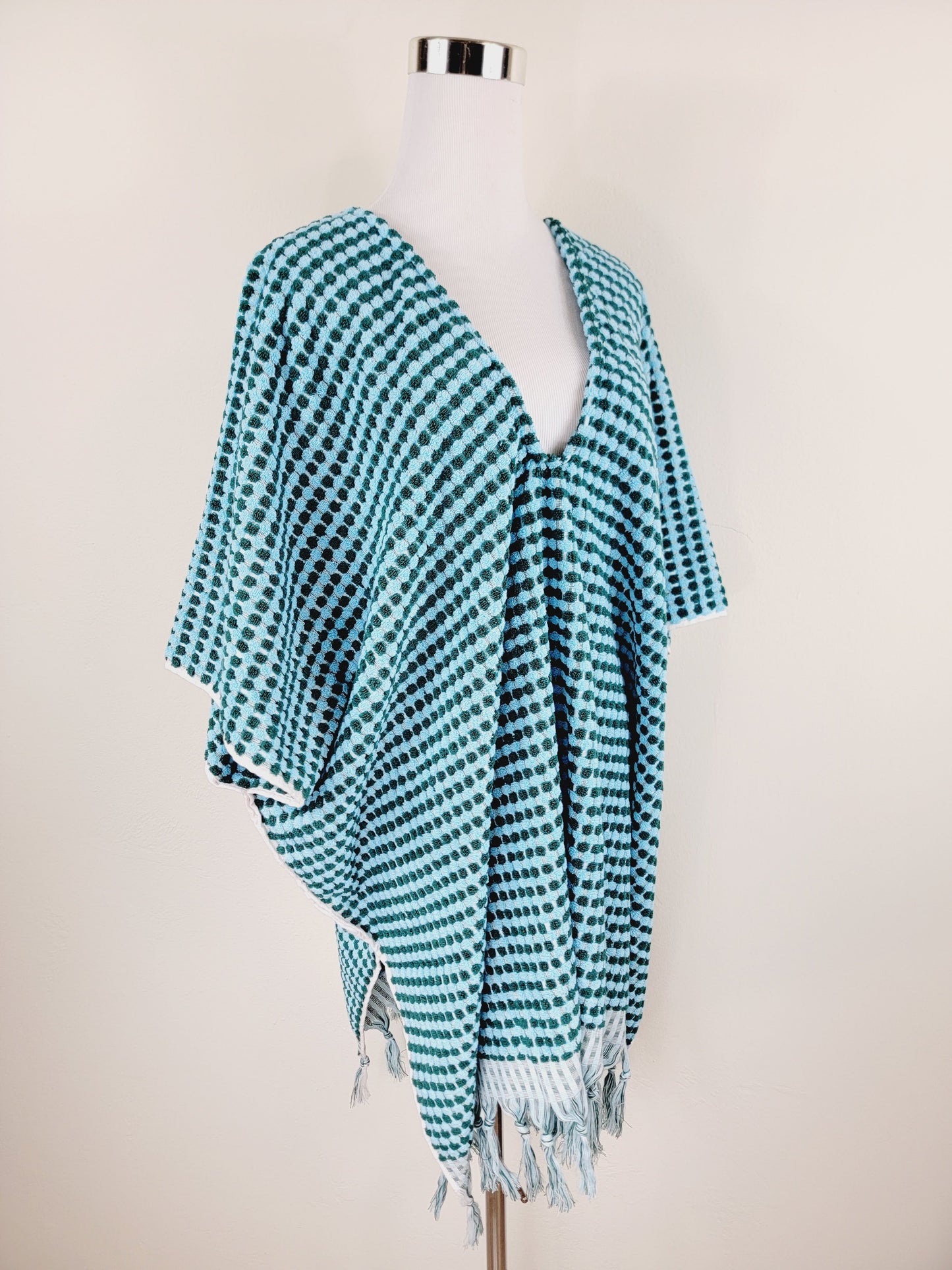 One Size Everyday Cover Up Towel – Beach Perfect , Pom Pom Blue