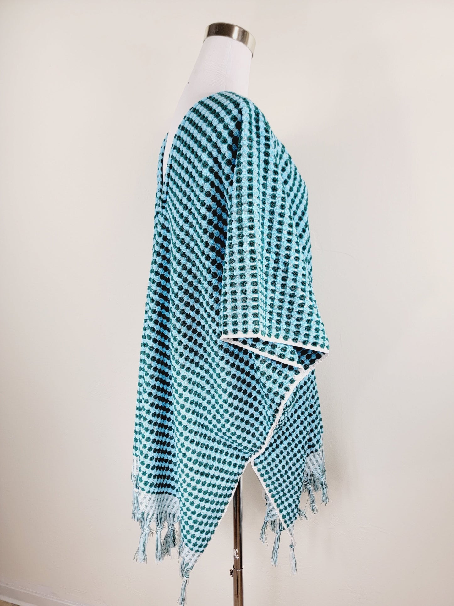 One Size Everyday Cover Up Towel – Beach Perfect , Pom Pom Blue