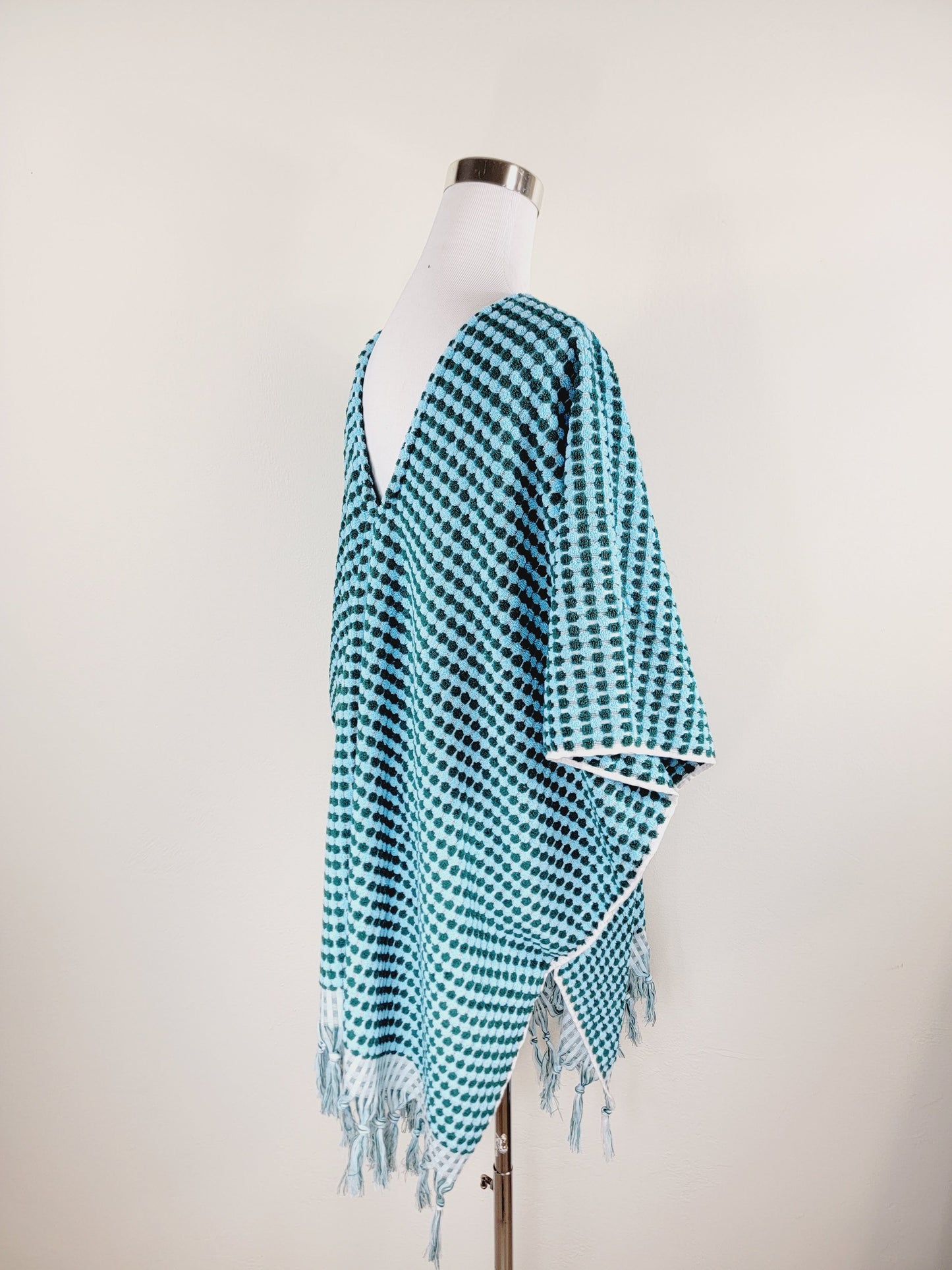 One Size Everyday Cover Up Towel – Beach Perfect , Pom Pom Blue