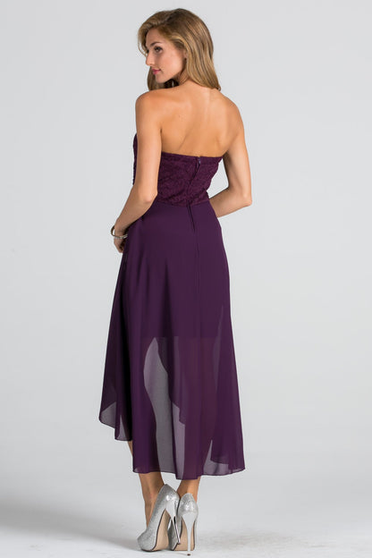 Open back Lace and chiffon surplus dress with waist brooch.