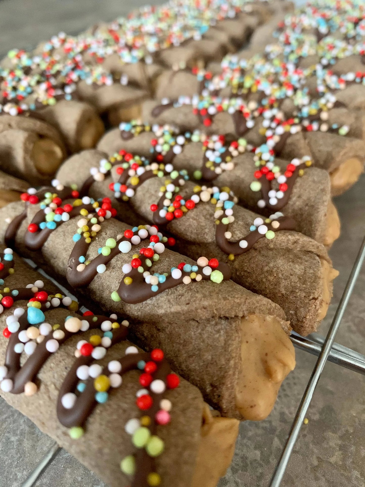 Carob & PB Pup'nolli