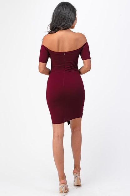 Off the shoulder front twist bodycon dress