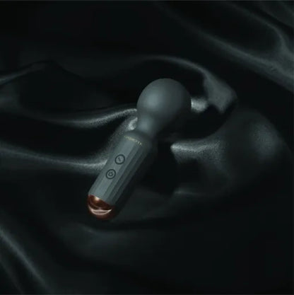 Coquette The Small Wonder Mini Wand