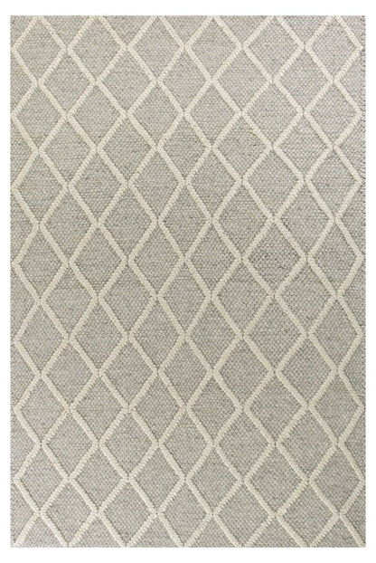 5' X 7' Gray And Ivory Wool Diamond Hand Woven Area Rug