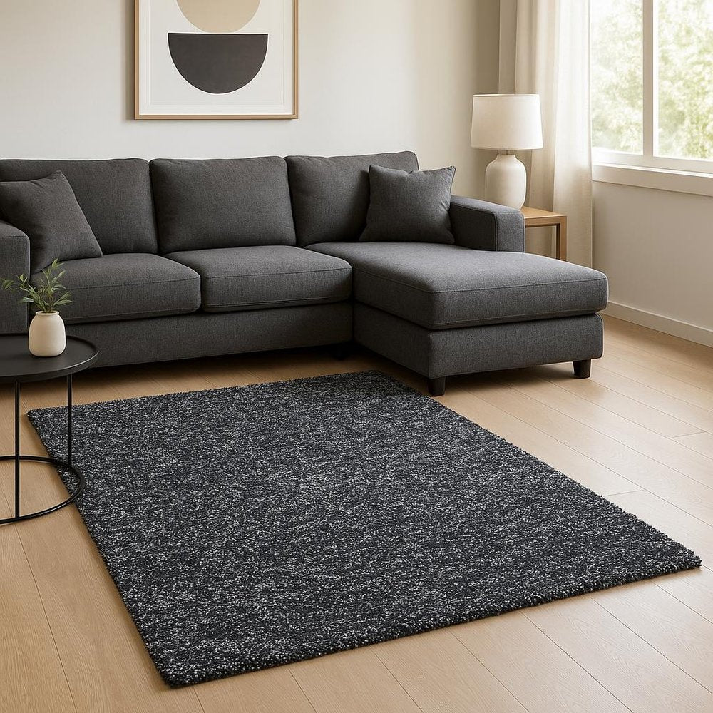 8' Black And White Hand Woven Round Rug