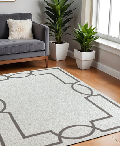 6' X 9' Ivory And Gray Geometric Hand Hooked Area Rug
