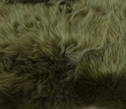 2' X 3' Dark Green New Zealand Lambs Wool Area Rug