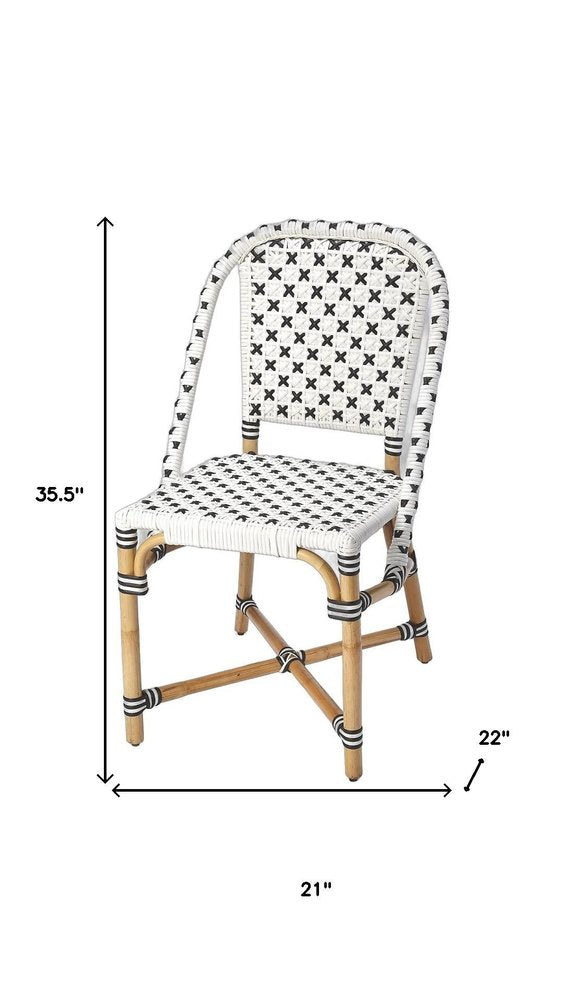 21" Black And White Woven Faux Rattan Outdoor Dining Chair