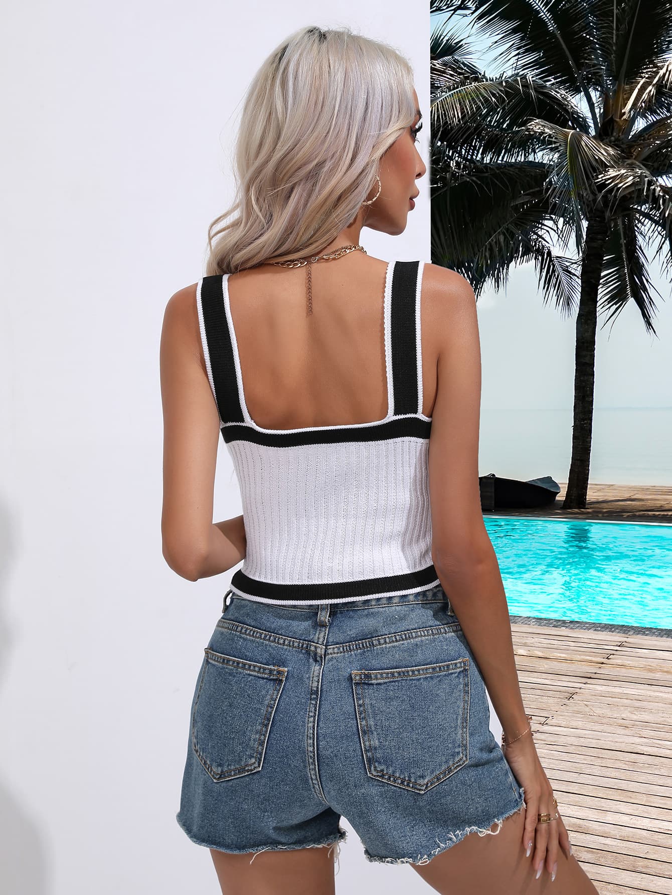 3cda3878a96b4c008d43d21917c7d0e6-Max