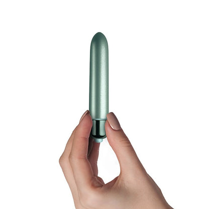 TOUCH OF VELVET PEACOCK PETALS 90MM BULLET