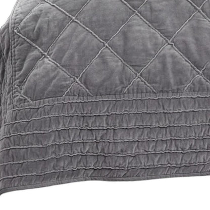 92" X 106" Gray Geometric Cotton Quilt