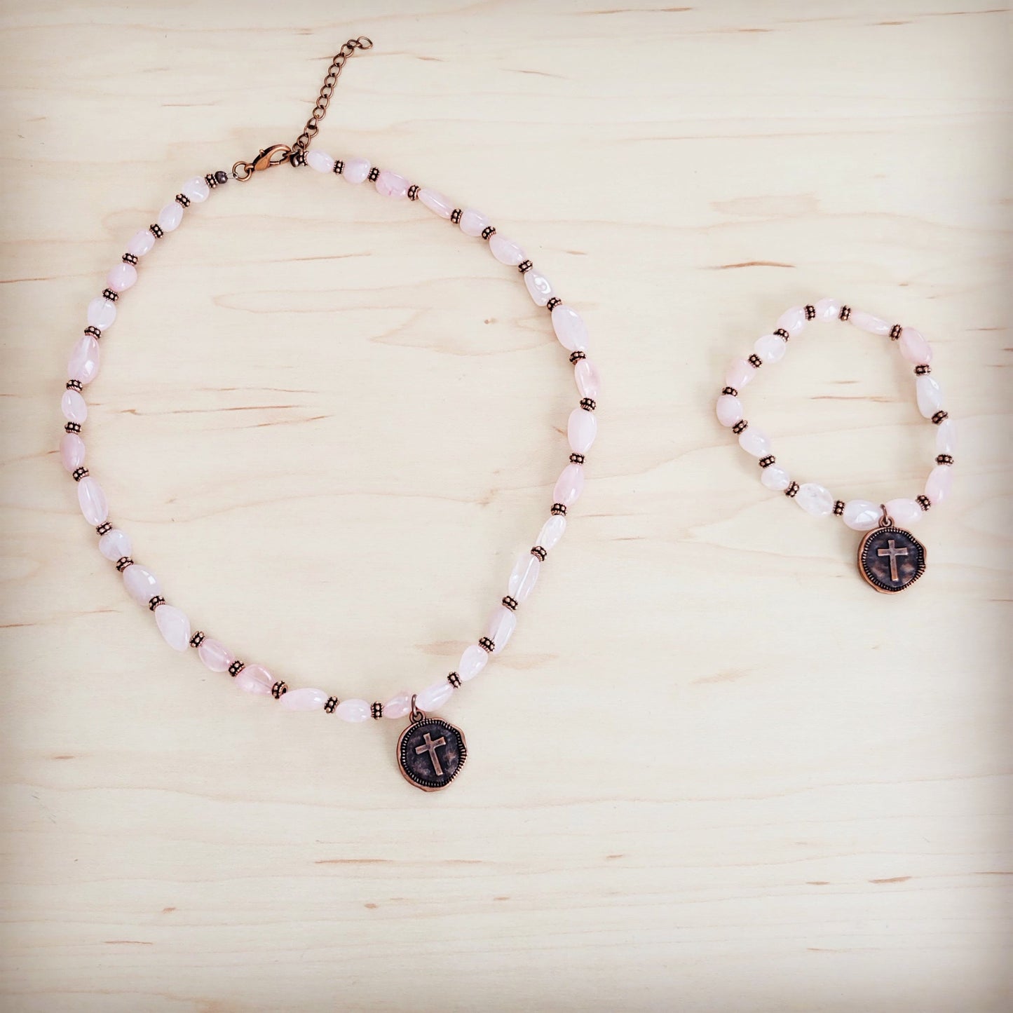 **Rose Quartz Collar Necklace w/ Copper Cross Round Charm 263j