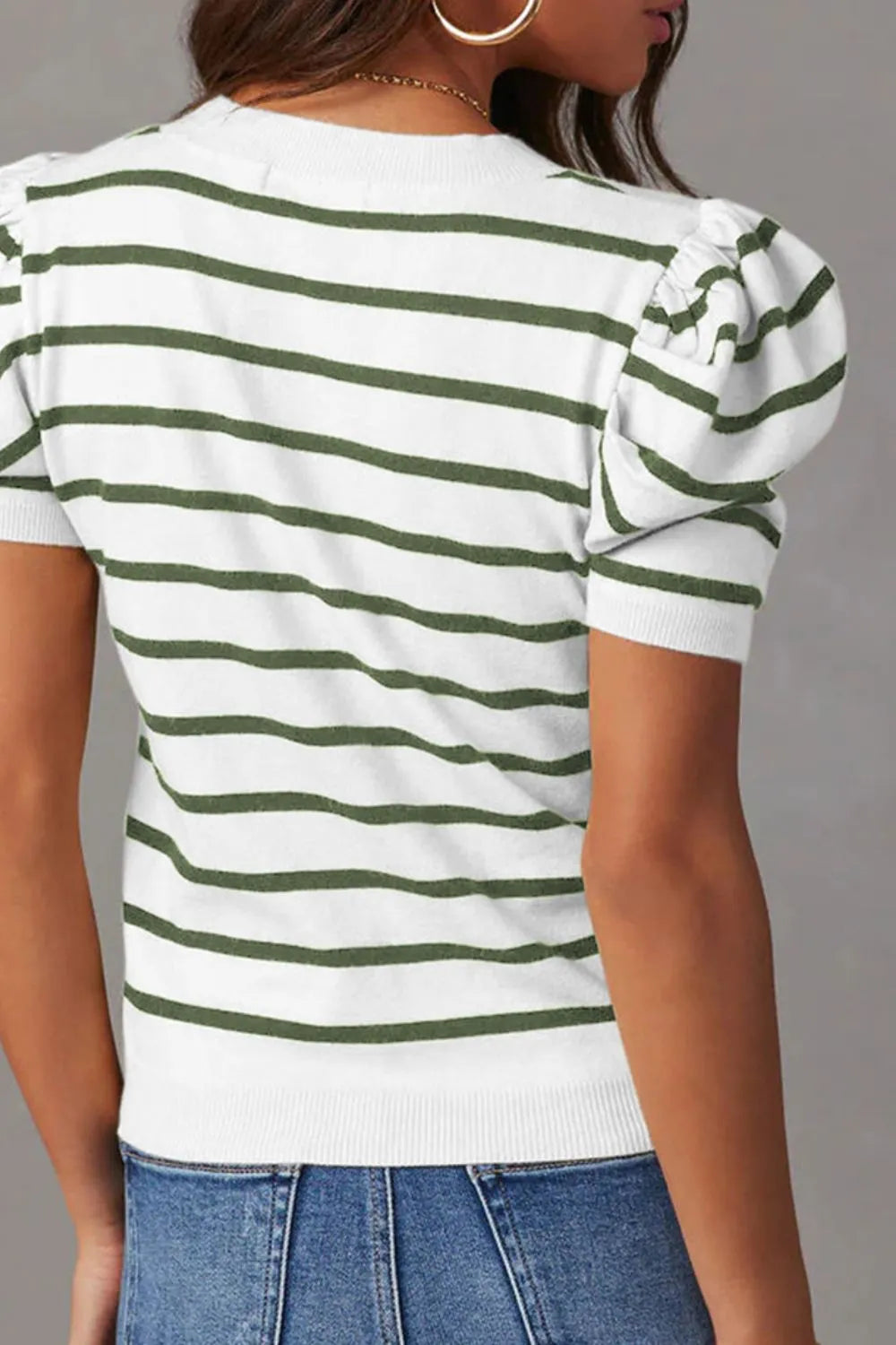 4db297e5-09f1-468f-bae9-e107ba82bc6b-Max