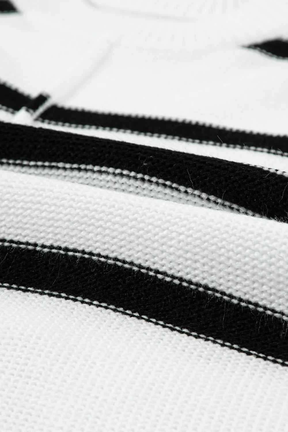 525ddf6d-f7b9-4b3a-b5f7-8b30928328f9-Max