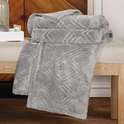King Platinum Geometric Flannel Woven Plush Blanket