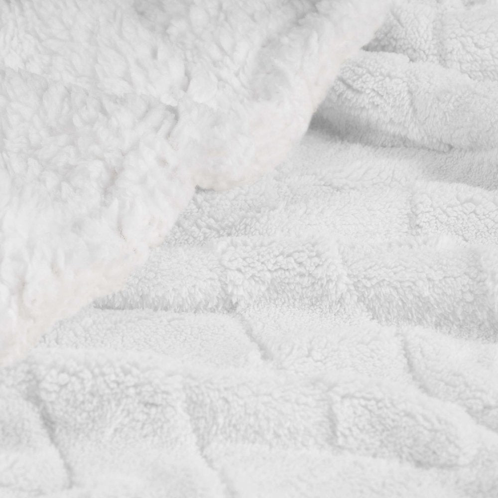 Queen White Fleece Knitted Plush Blanket