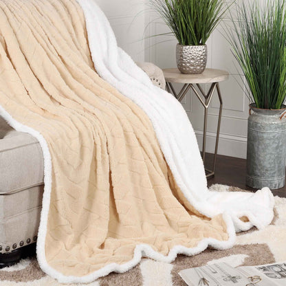 King Cream Fleece Knitted Plush Blanket