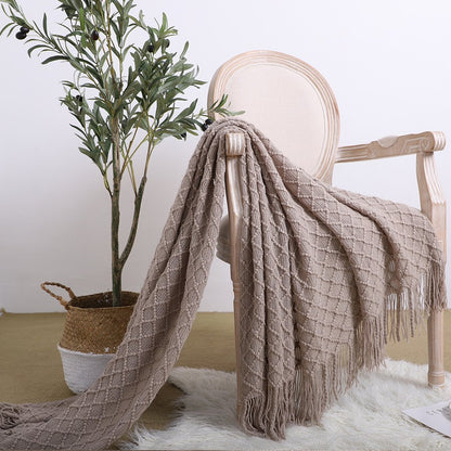 50" X 67" Green Flannel Knitted Geometric Throw Blanket