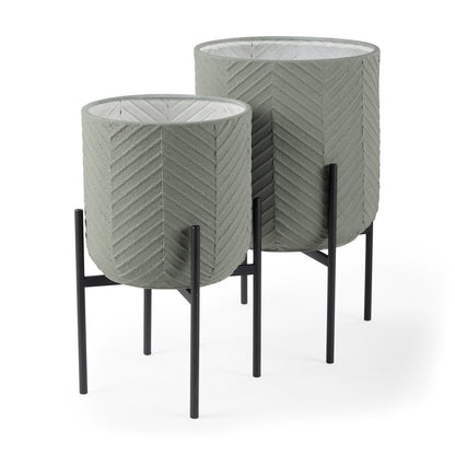Set of Two Black And Green Metal 20 Ounce Round Elevated Planters