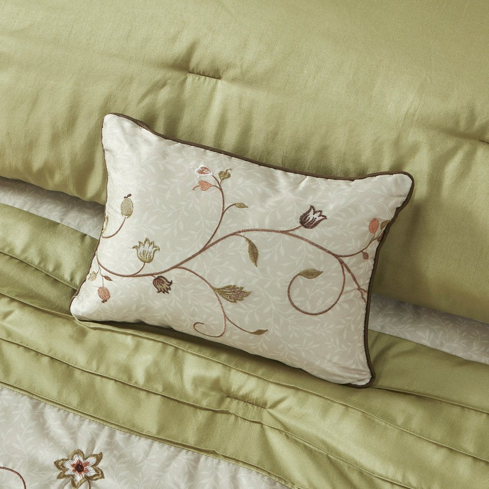 Set of Seven Green And Brown Floral King Ring Stitch Polyester Sham And Comforter