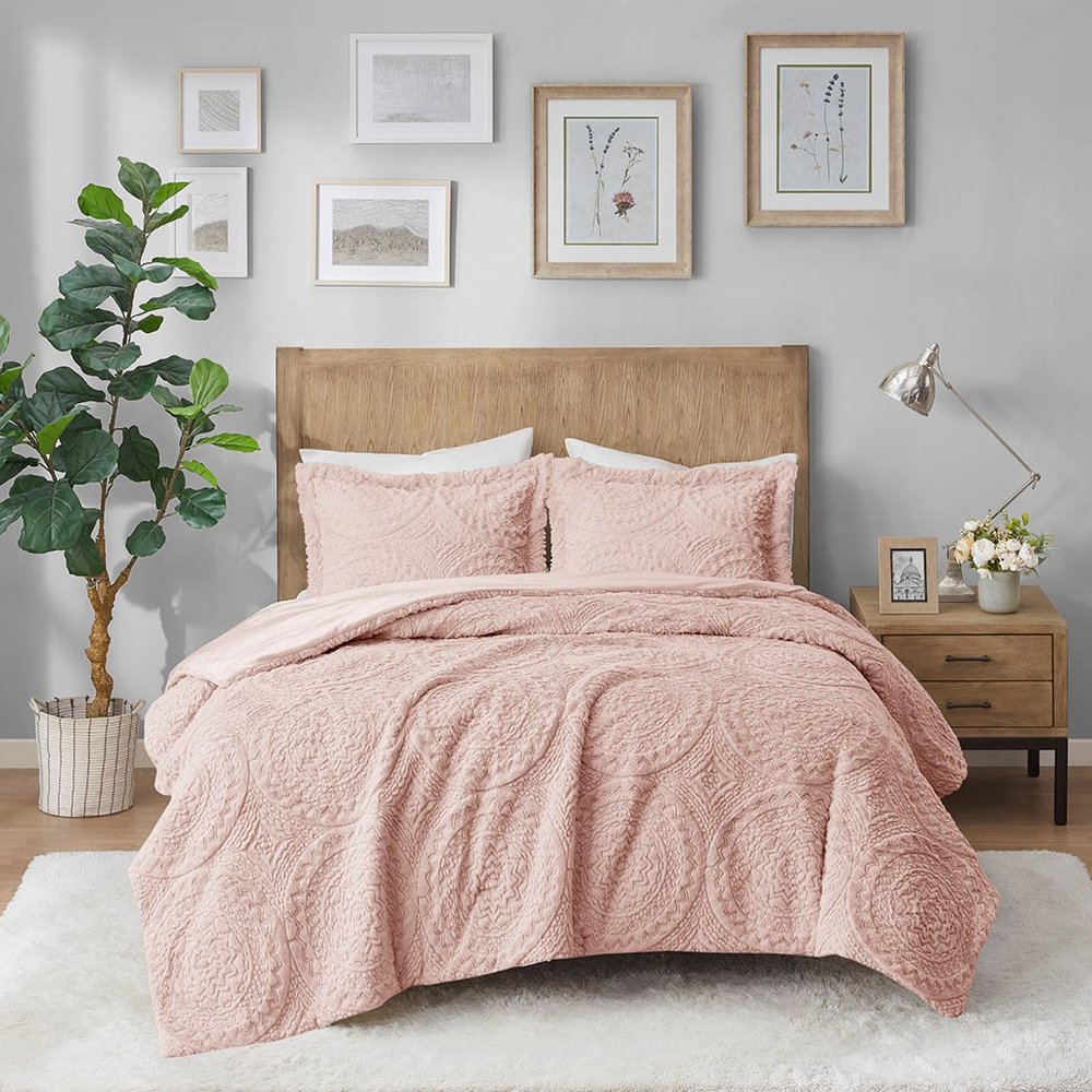 Set of Three Blush Medallion Twin Ring Stitch Polyester Sham And Comforter