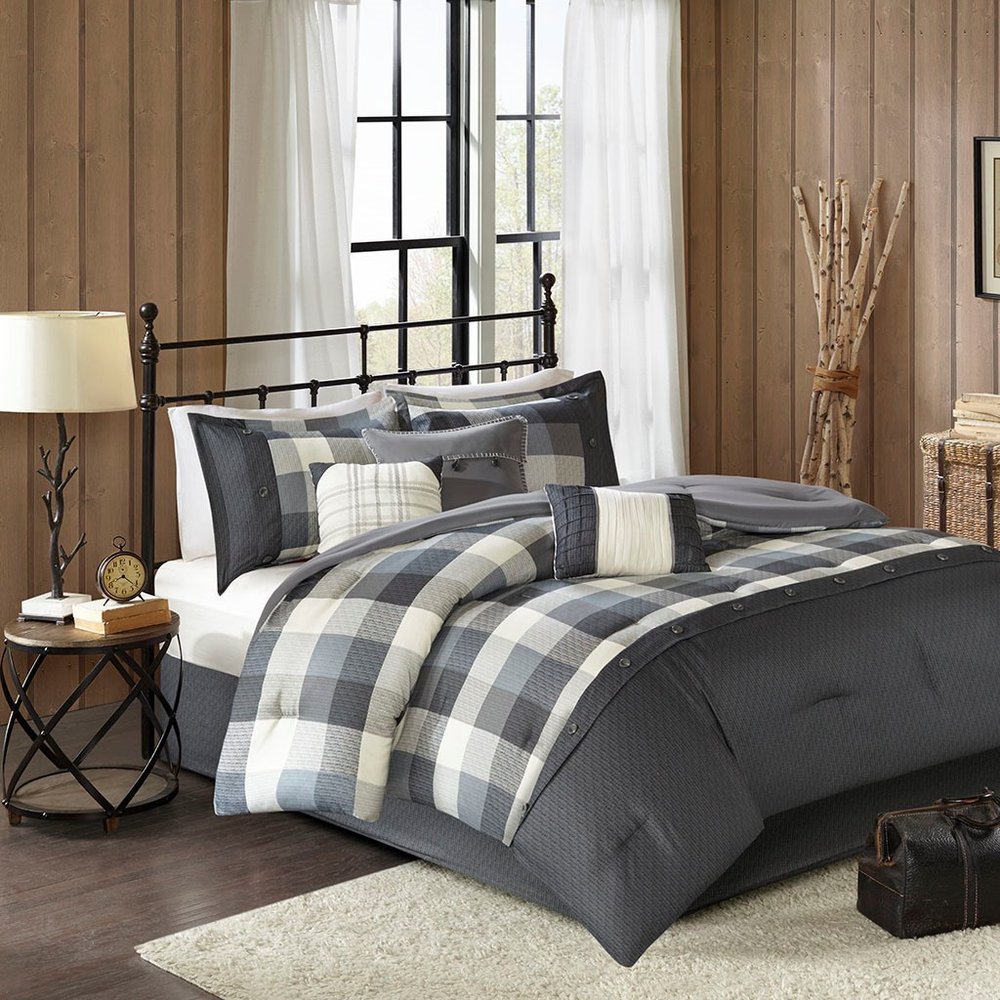 Set of Seven Gray And Ivory Plaid King Ring Stitch Polyester Sham And Comforter