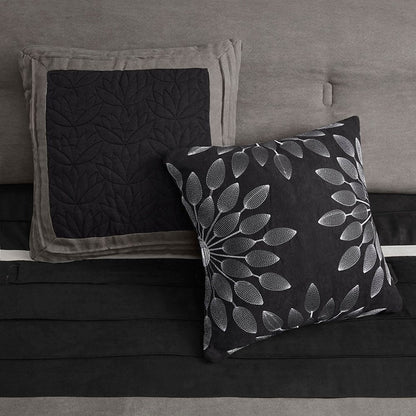Set of Seven Black King Ring Stitch Polyester Sham And Comforter