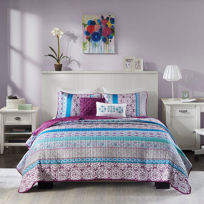 Set of Five Purple And Ivory Striped Queen Ring Stitch Sham And Comforter