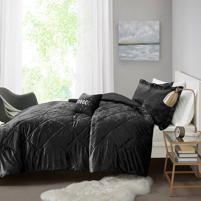 Set of Three Black Twin Ring Stitch Polyester Sham And Comforter