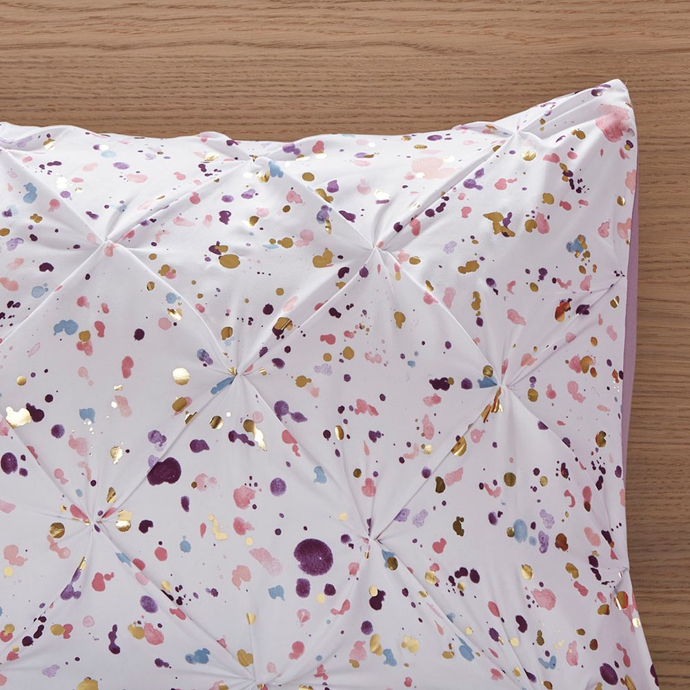 Set of Four Plum And White Abstract Ring Stitch Polyester Sham And Comforter