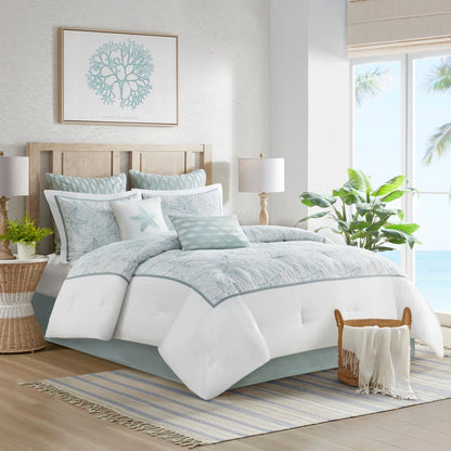 Set of Four White And Aqua King Ring Stitch Sham And Comforter