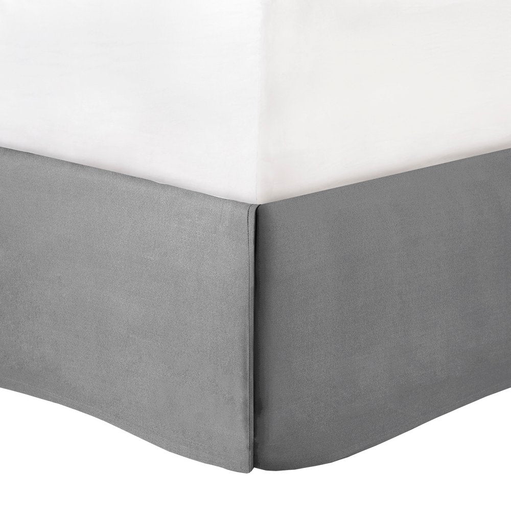 Set of Eight Gray And Ivory Damask Ring Stitch Polyester Sham And Comforter