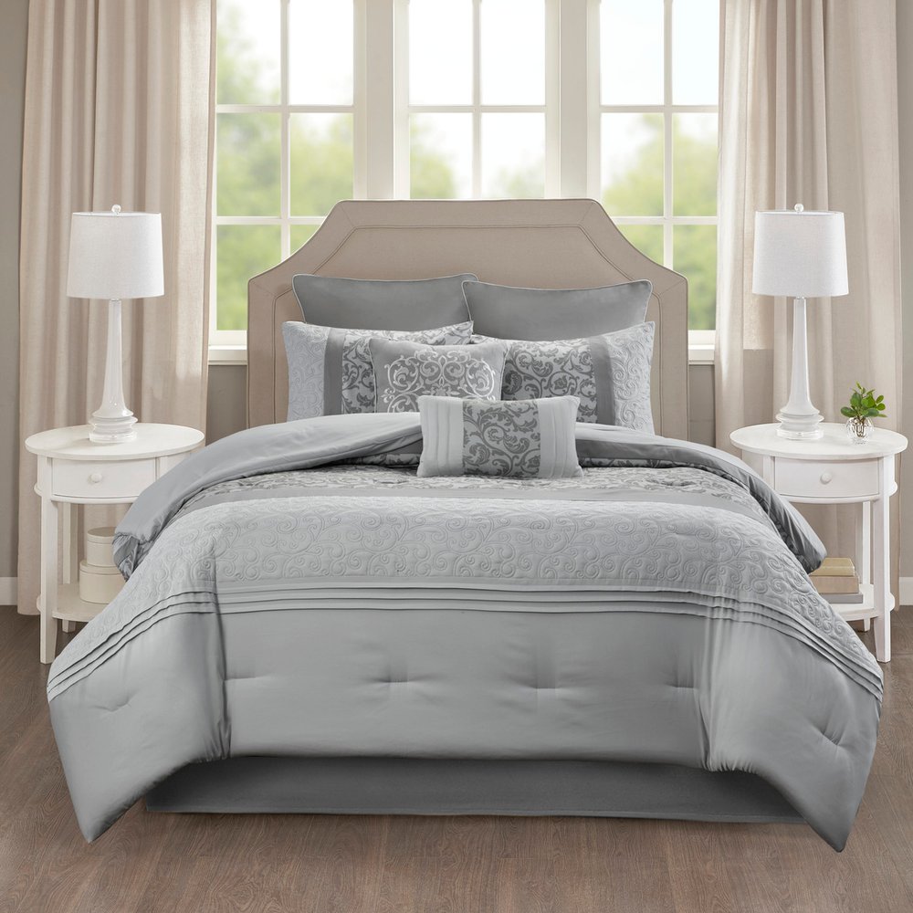 Set of Eight Gray And Ivory Damask Ring Stitch Polyester Sham And Comforter